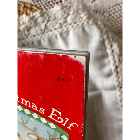 The Littlest Christmas Elf: 1987 Vintage Little Golden Book - Picture 2 of 6